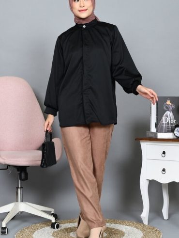 Outfit Kemeja Hitam